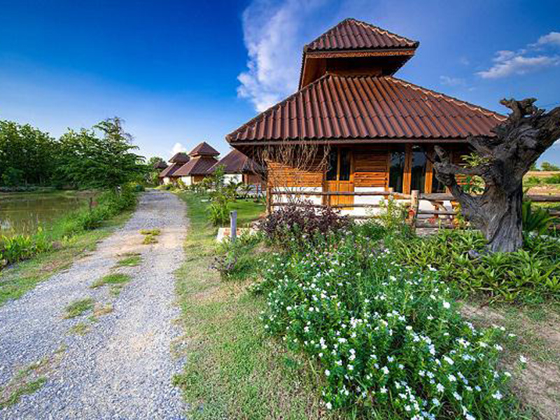 附近的酒店 攀雅花园度假村（Panya Garden Resort）