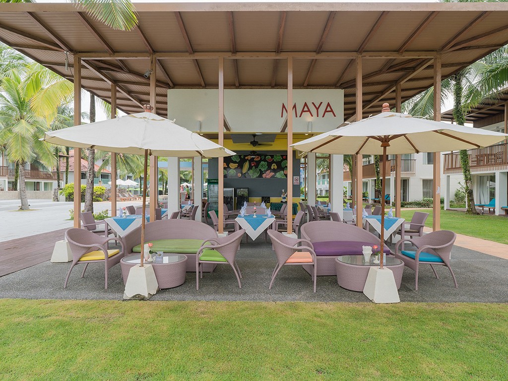 เดอะ บริซ่า บีช