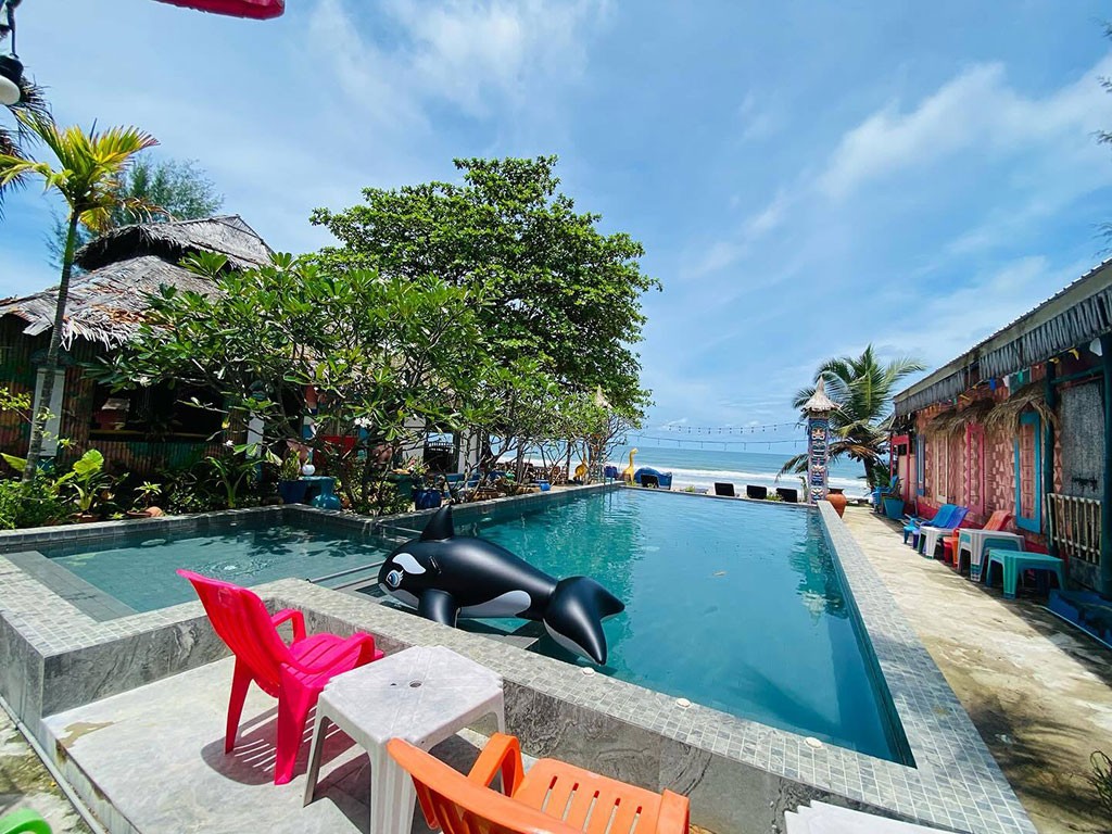 ชบา บังกะโล แอนด์ อาร์ท แกลอรี่