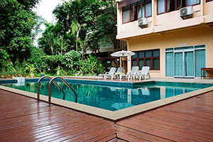清迈绿洲酒店（Oasis Hotel Chiang Mai）