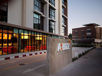 阿比兹Z酒店（Abizz Z Hotel）