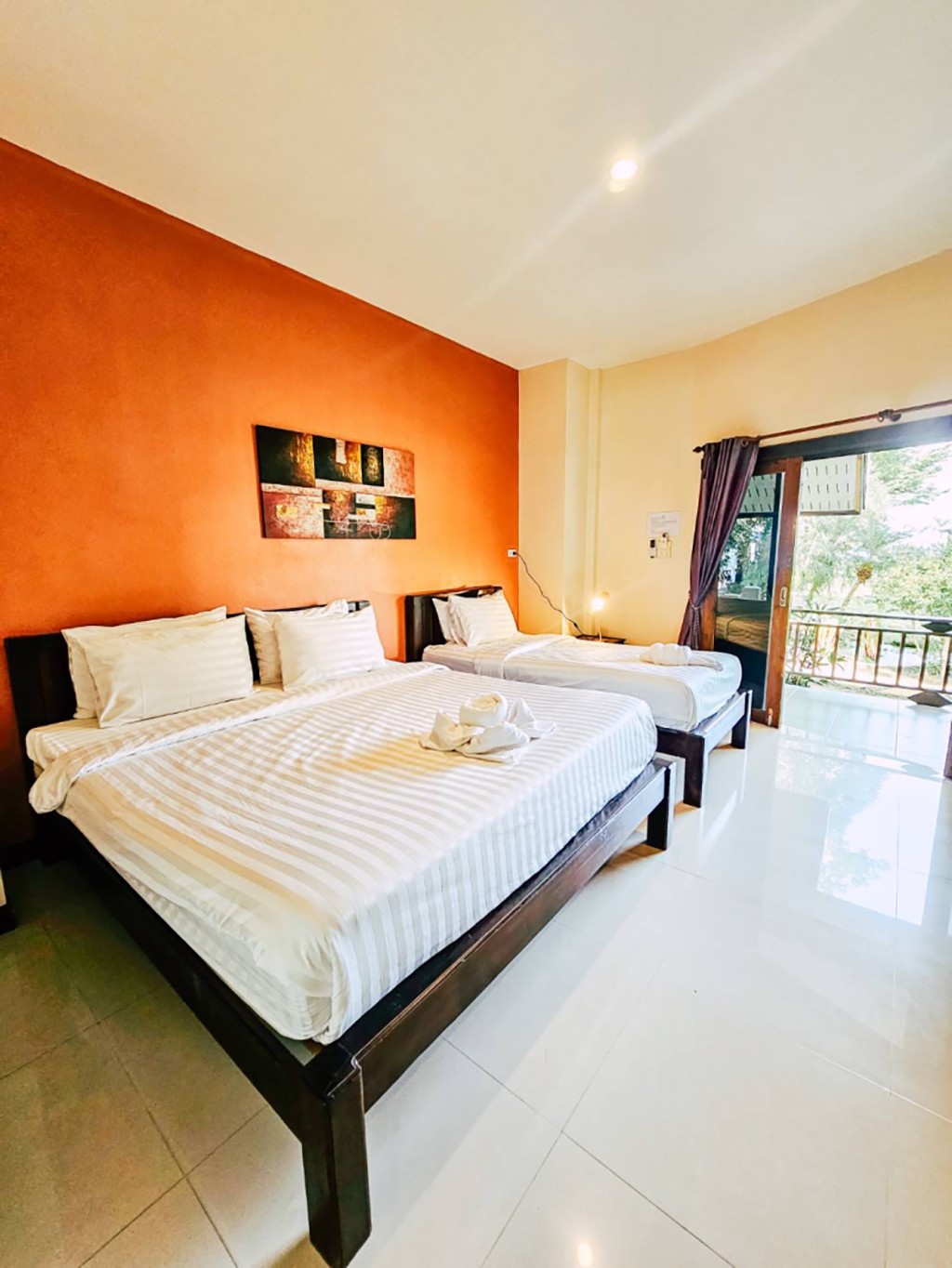 สะพลี วิลลา บีช รีสอร์ท