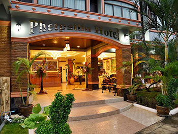 甲米费台林酒店(Krabi Phetpailin Hotel)