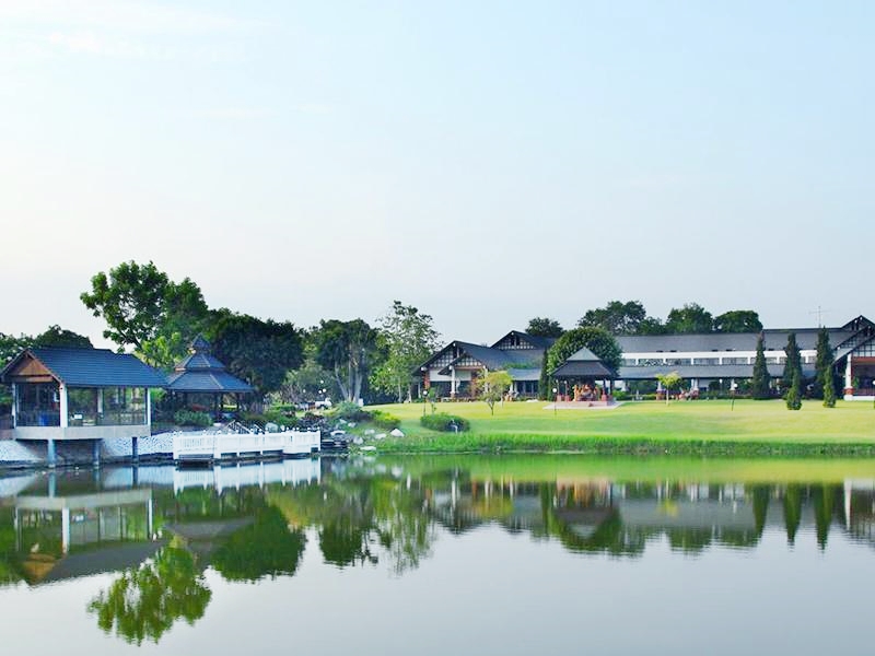 โคราช รีสอร์ท โฮเทล