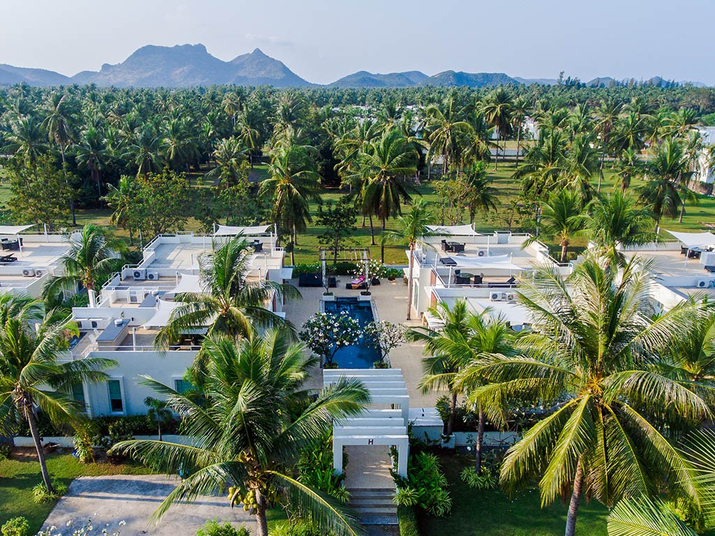 Image Hotel The Beach Village
