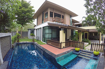 Rom Mai Pool Villa Pattaya