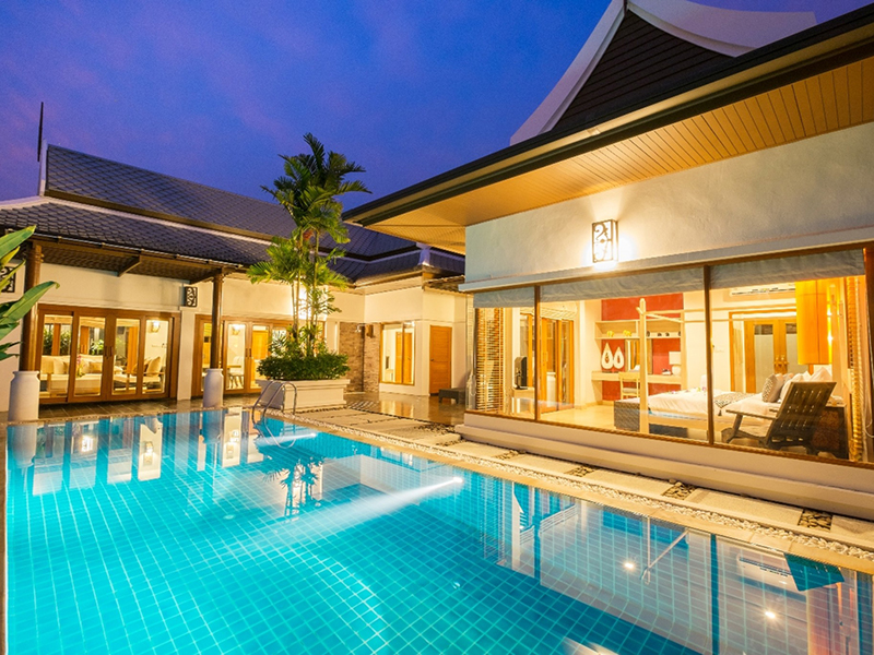 附近的酒店 皮曼布里豪华泳池别墅(Pimann Buri Luxury Pool Villas)