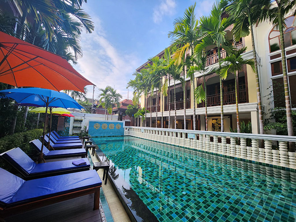 Hotels Nearby Viang Luang Resort