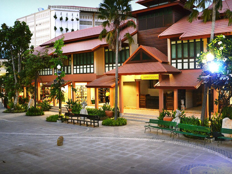 Image Hotel ชูชัยบุรี ศรีอัมพวา