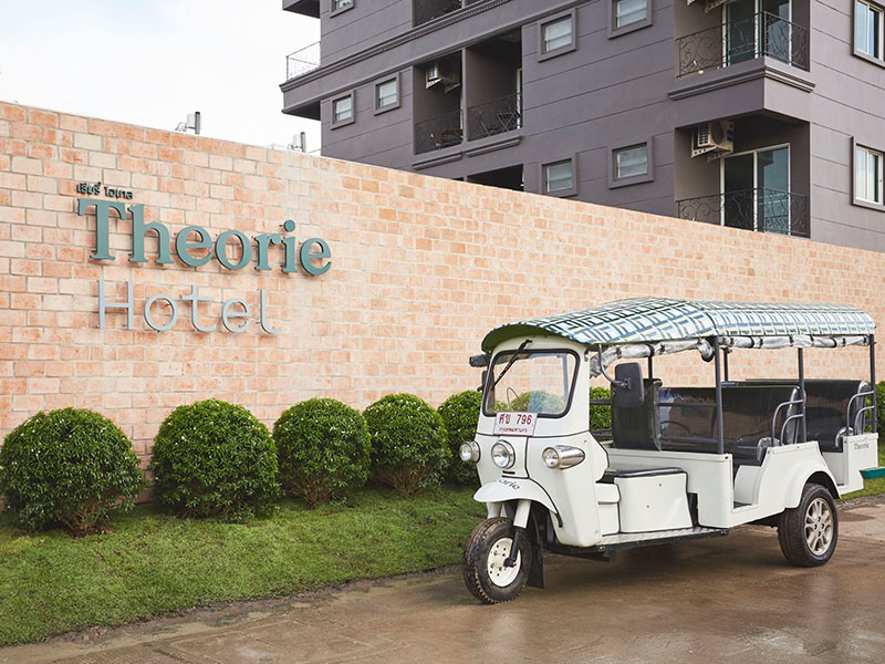 Theorie Hotel Sukhumvit 107