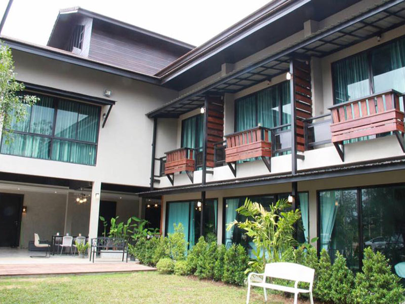 附近的酒店 阿南塔亚家庭公寓（Anantaya Home Phrae）