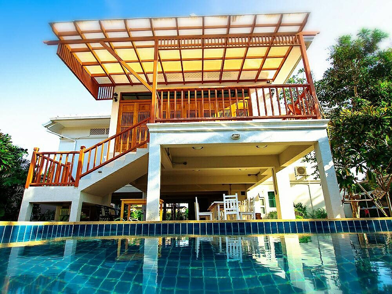 附近的酒店 巴恩马利萨泳池别墅（Baan Malisa Pool Villa）