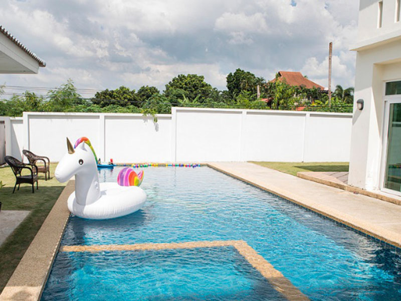 Funny Pool Villa Pattaya