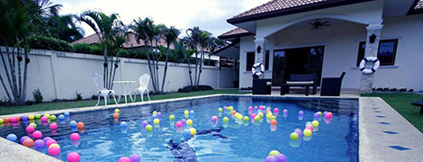 The Sunshine Pool Villa