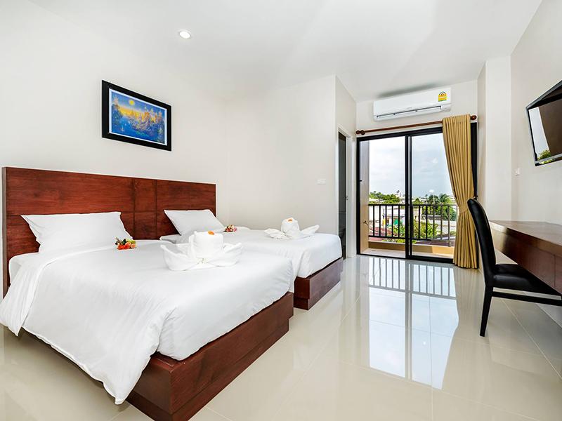 Hotel image The Topaz Residence