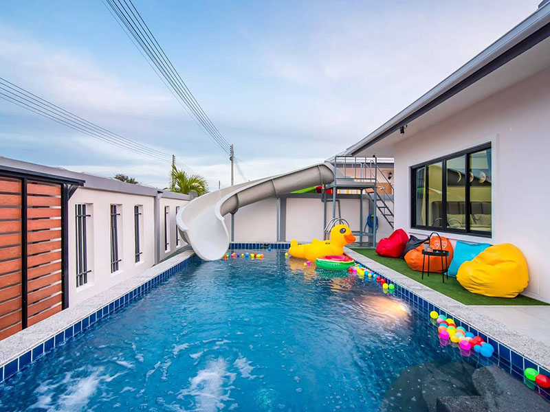 近くのホテル Mirror House Villa Hua Hin