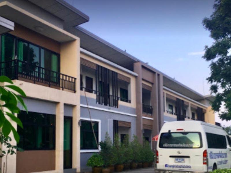 Hotel image Athomepakham Hotel