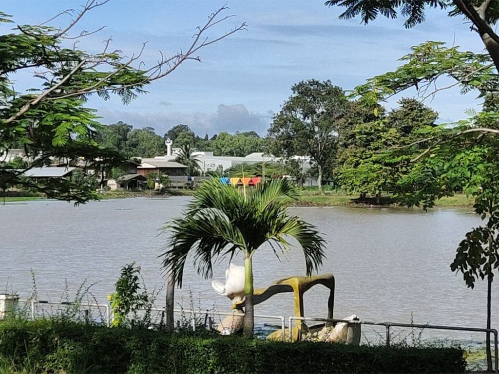 น้ำยืน รีสอร์ท โฮเทล