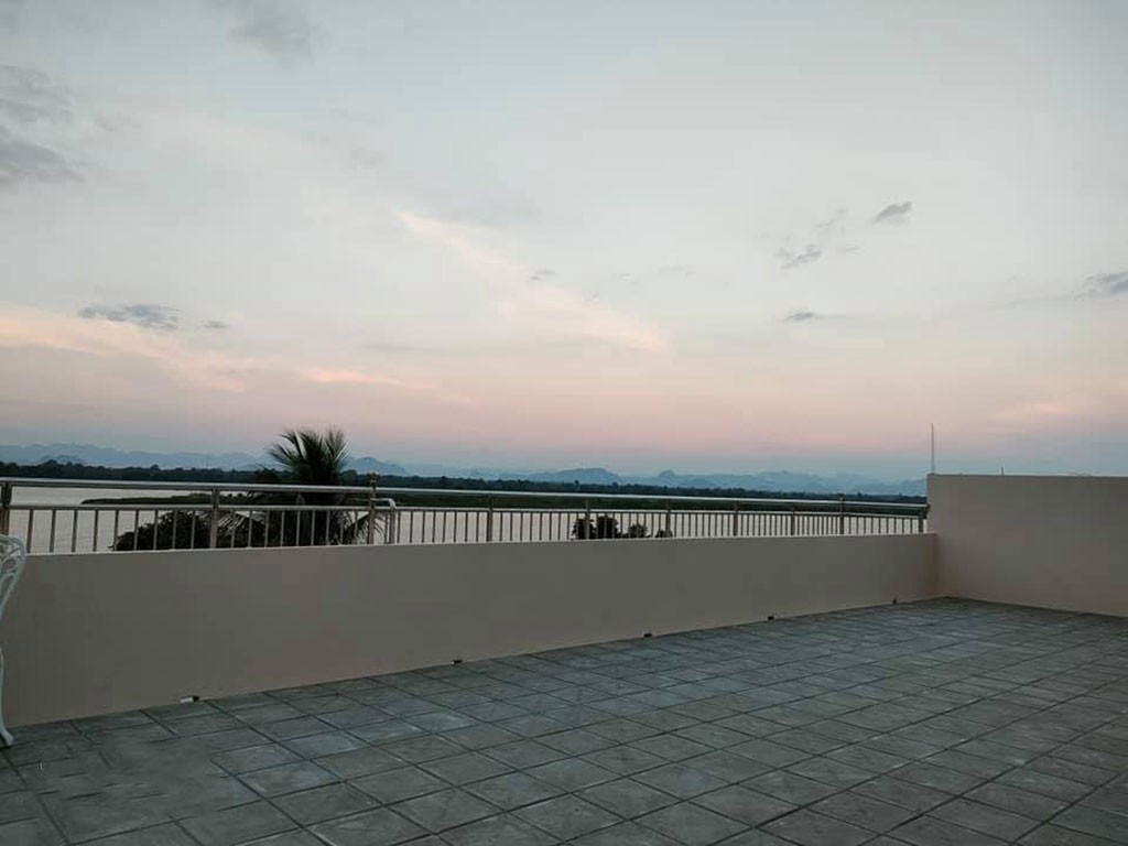 ริมโขง ท่าอุเทน