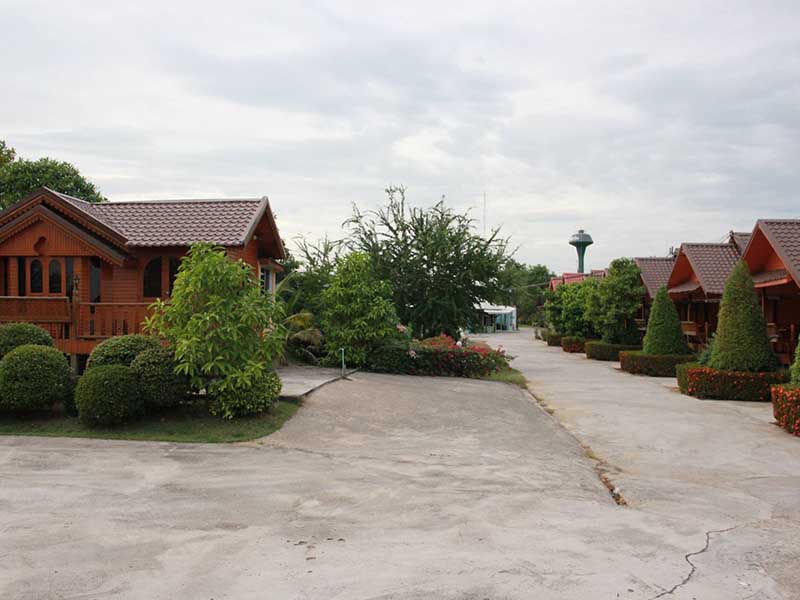 Maphraw Namhorm Resort