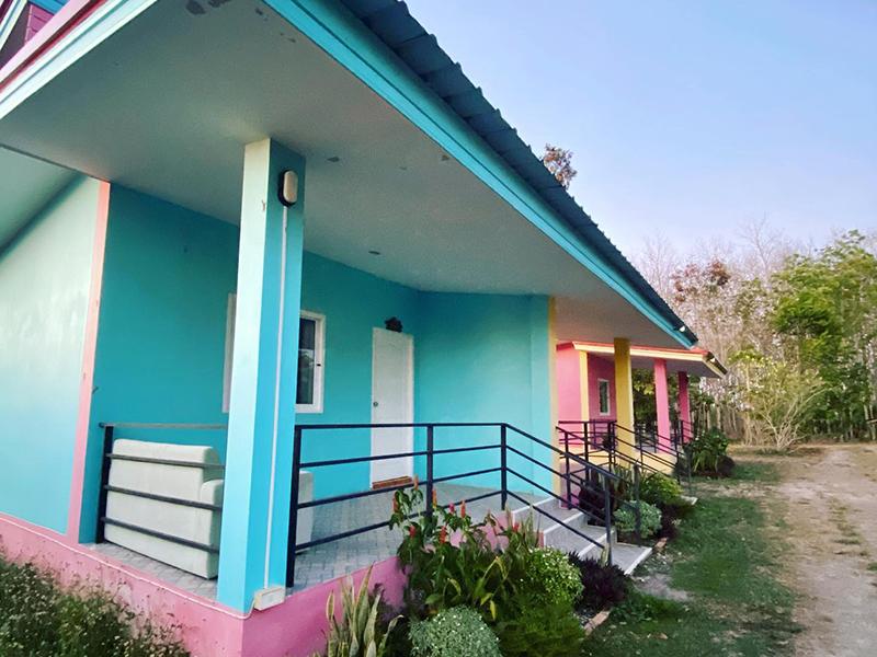 ออน เดอะ เวย์ คอฟฟี่ รีสอร์ท