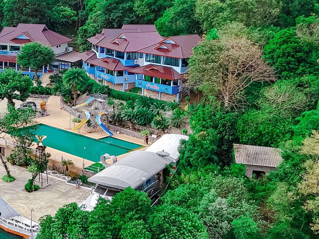 บ้านเรือ โฮมสเตย์