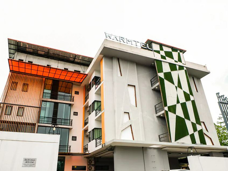 โอโย 258 วอร์มเทล เชียงใหม่ ซิตี้ฮอลล์