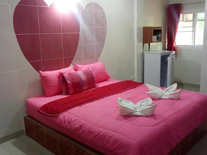 บ้านสวนจิตร รีสอร์ท