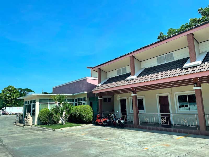 Saeng Suriya Resort