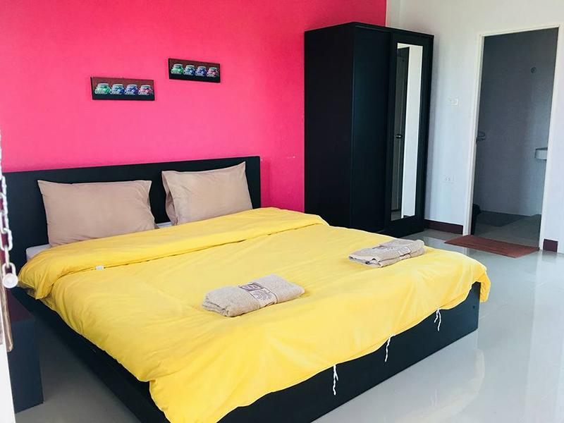 เดอะริช โฮม