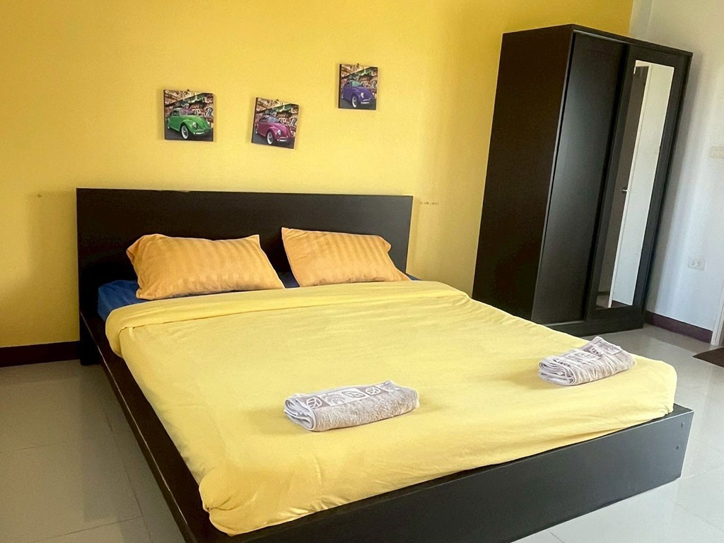 เดอะริช โฮม