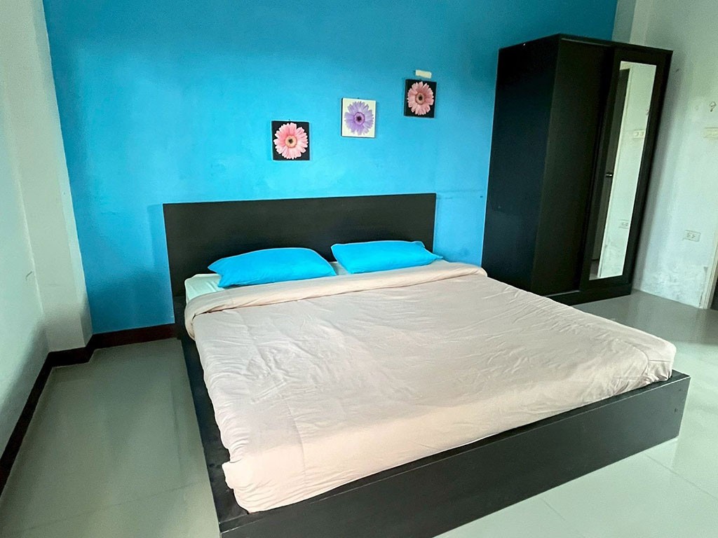 เดอะริช โฮม