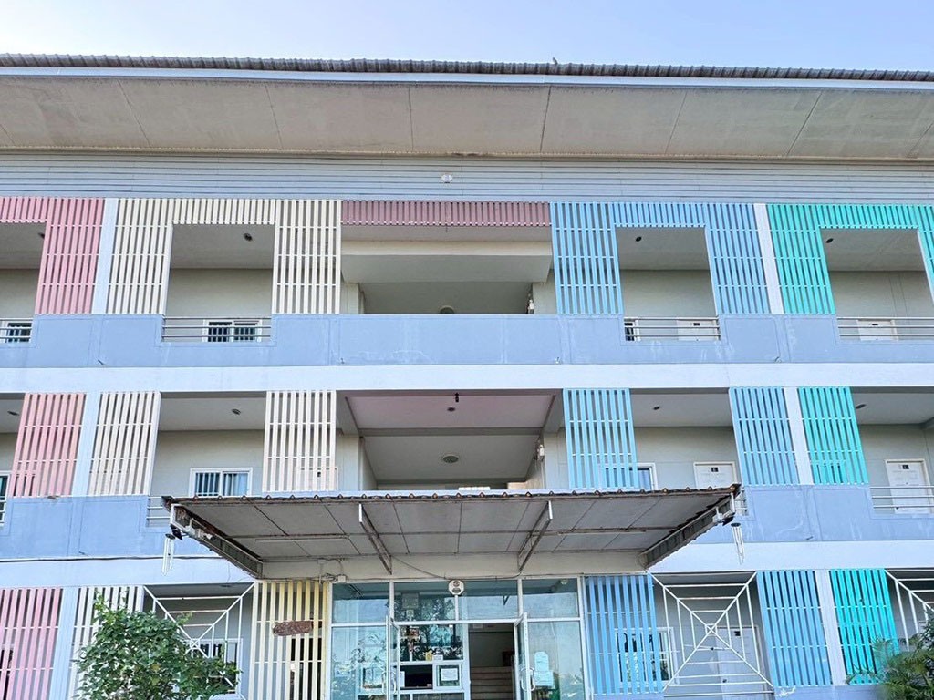 เดอะริช โฮม