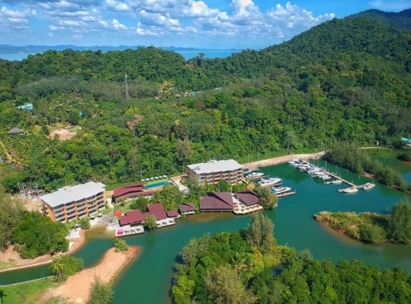 附近的酒店 象岛滨海金沙度假村（The Marina Sands Resort Koh Chang）