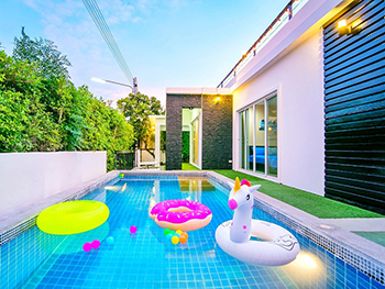 Sea Horse Pool Villa