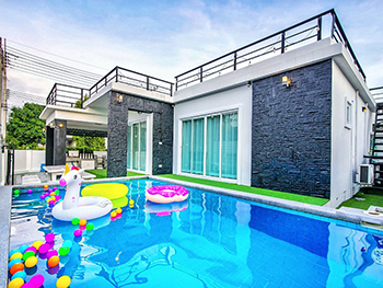 Ocean Pool Villa