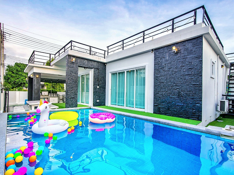 Ocean Pool Villa