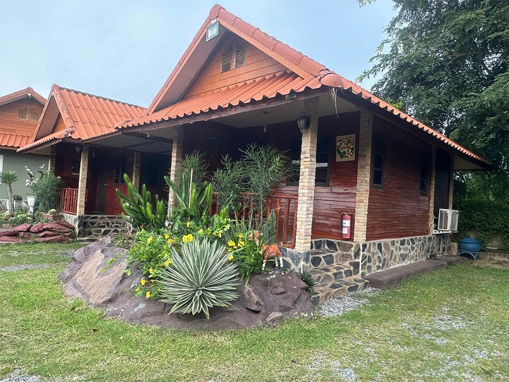 ระเมียรดาว บูติค เพลส