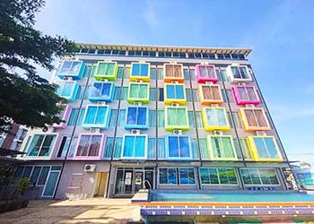 Rainbow Mansion Pattani