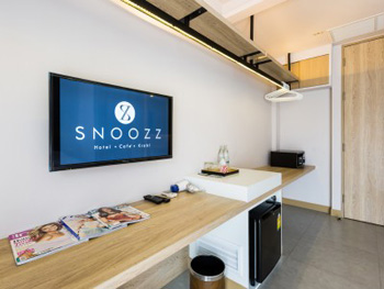 Snoozz Hotel