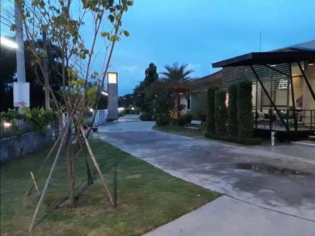 มิลา การ์เดนท์