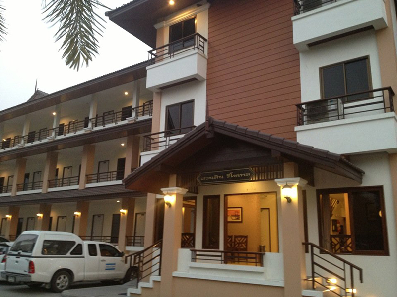 附近的酒店 苏珊花园度假村（Suansin Garden Resort）