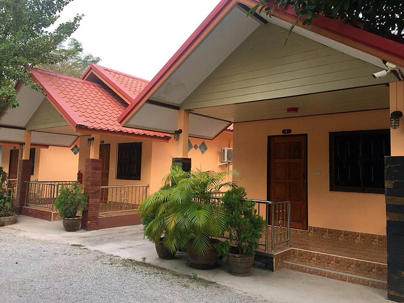 พัชลีพร รีสอร์ท