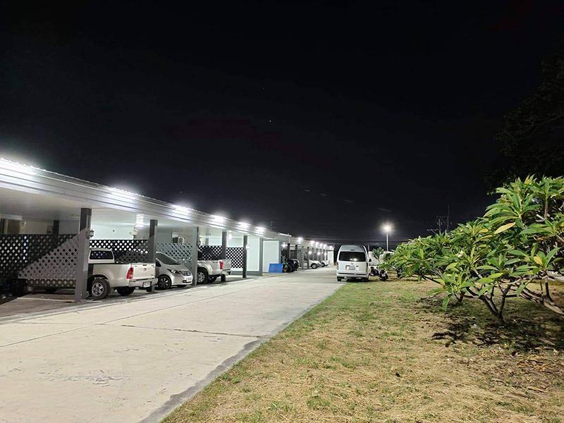 เดอะซิกซ์ เซ็น โฮเทล