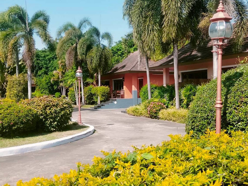 ภูธารินทร์ รีโซเทล