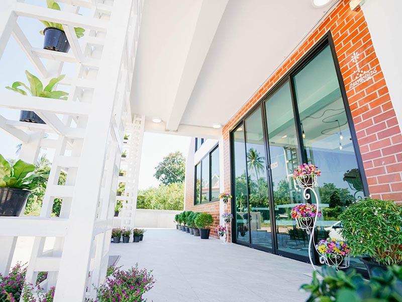 คุณหญิง โฮเทล