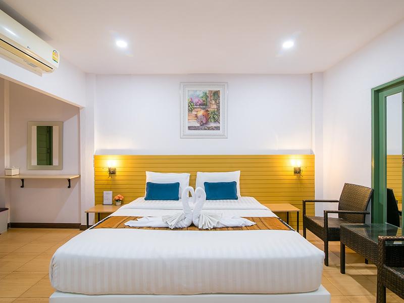 Hotel image Naruchon Hotel