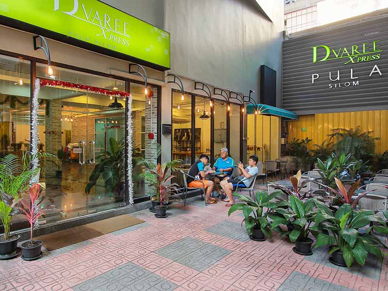 D Varee Xpress Pula Silom