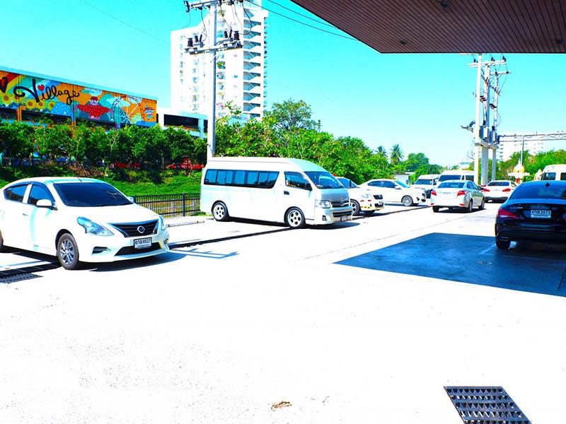 เดอวีลอฟท์ โฮเทล โคราช