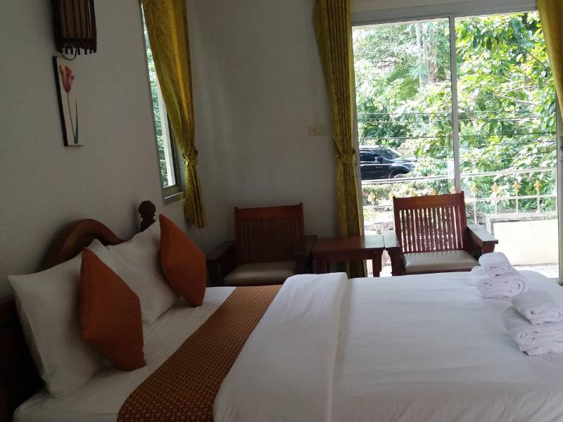 มนัญชยา รีสอร์ท